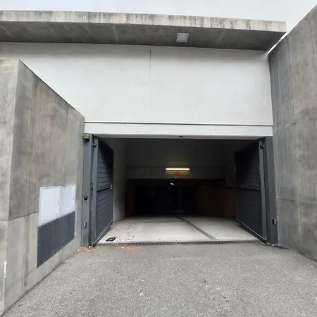 San Donato With Parking Apartment