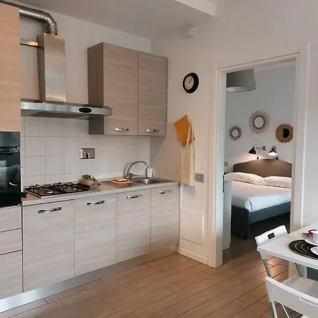 San Donato With Parking Apartment Florence